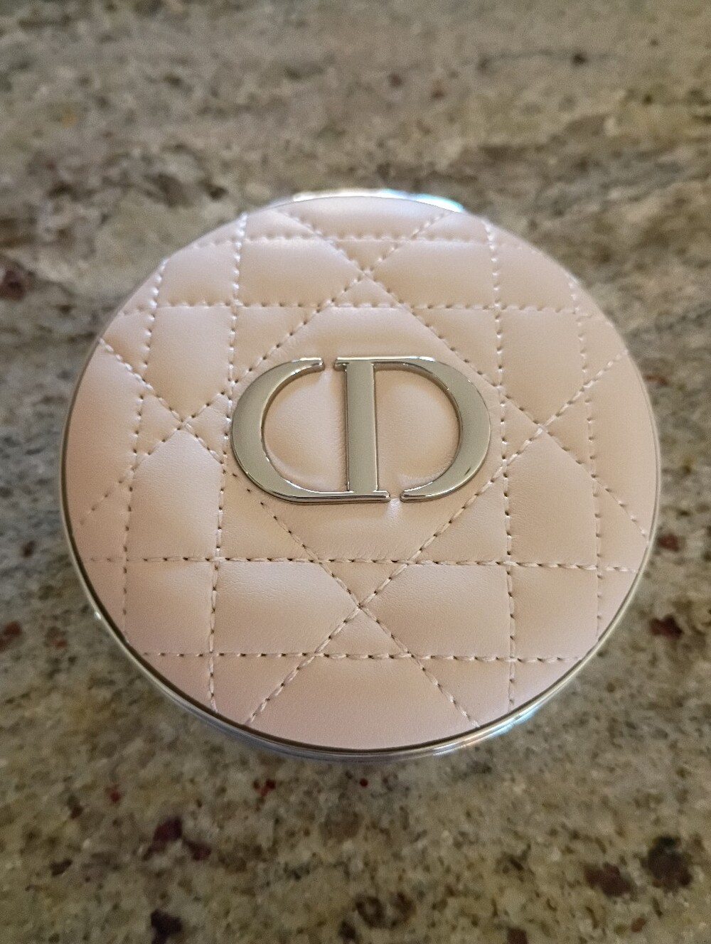 DIOR Forever Nude Matte Filter Powder Compact